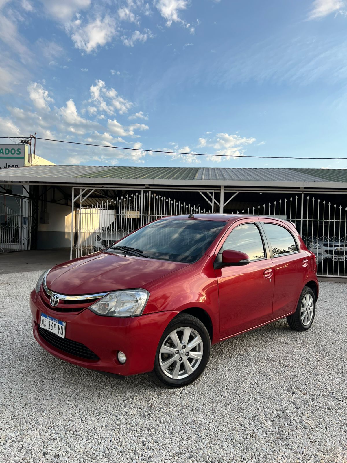 Toyota - ETIOS - XLS - 2016